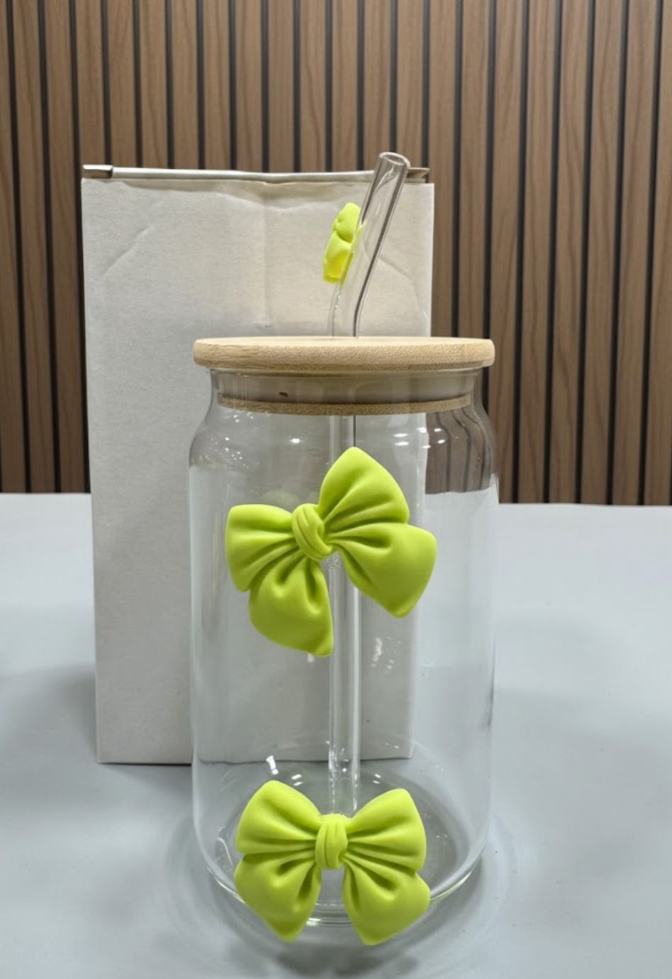 Aesthetic Bow Glass Can Mug with Bamboo Lid & Straw - Iced Coffee Cup (Perfect Gift)